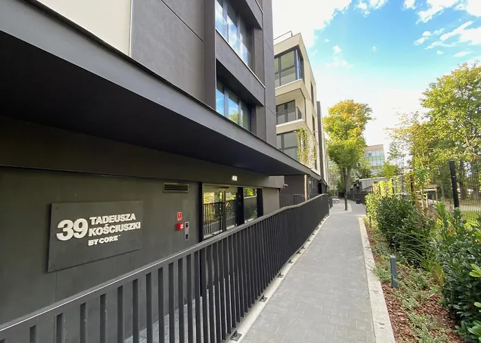 Vistula Avenue Apartment Free Parking
